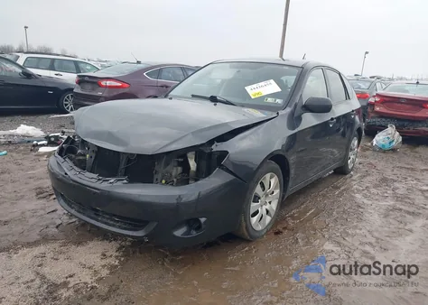 2008 Subaru Impreza 2.5I z USA, uszkodzony, nr VIN JF1GH61688H813537
